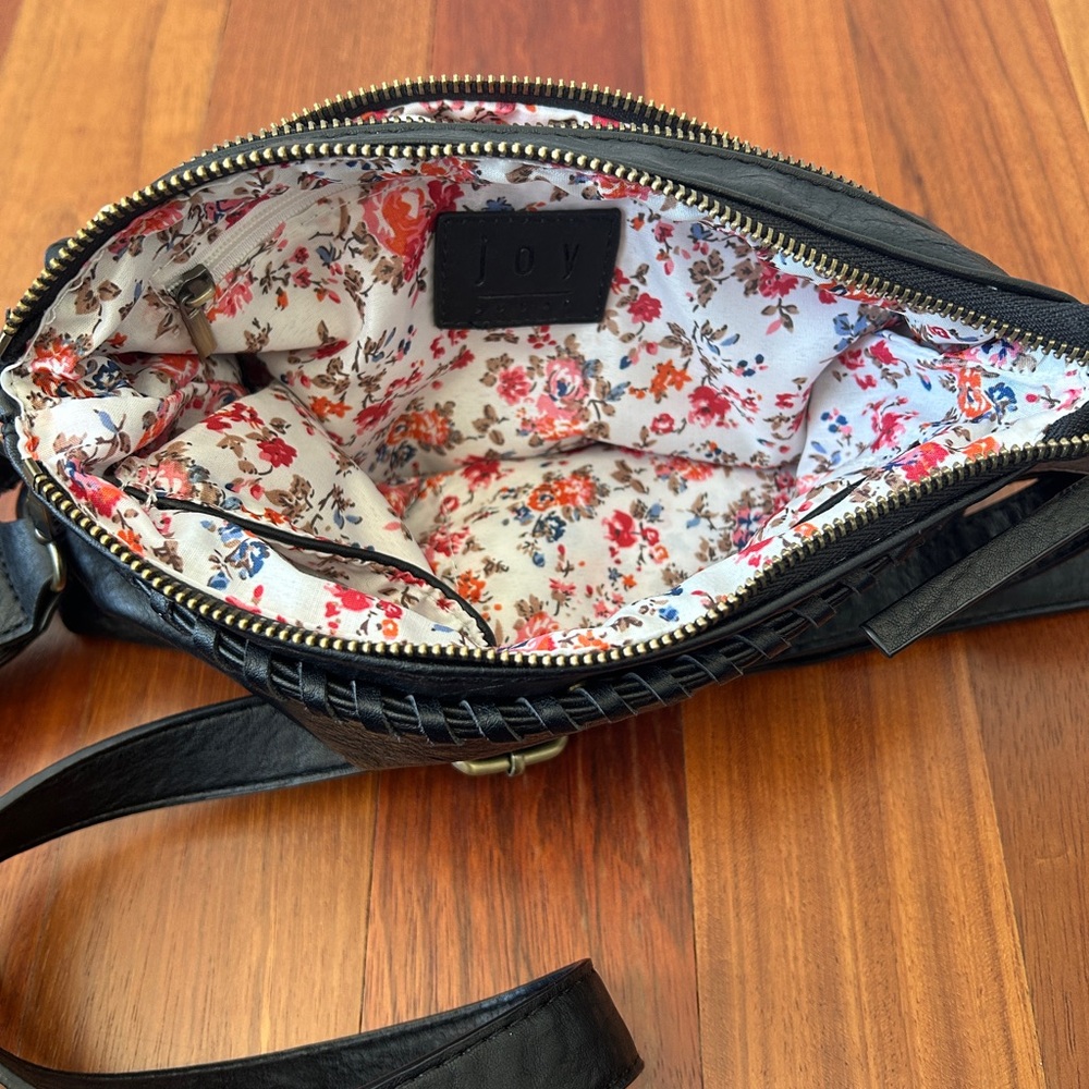Joy Susan Black Oakley Whipstitch Clutch and Crossbody - Picture 11 of 12